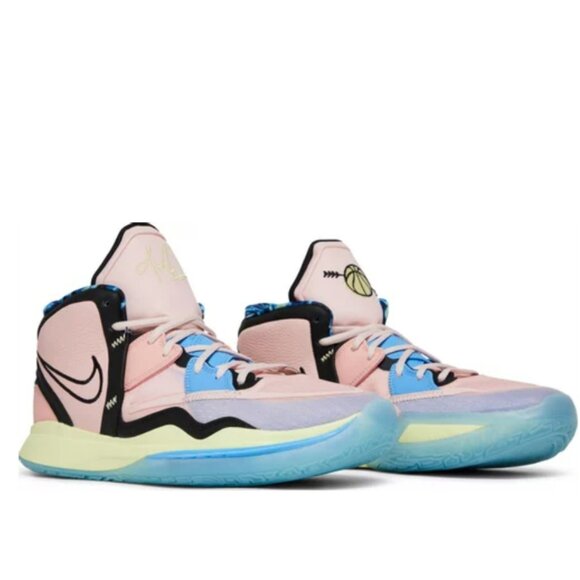 NWOB NIKE Kyrie Infinity Valentine's Day Basketball Sneakers -Size 16 - Picture 1 of 3